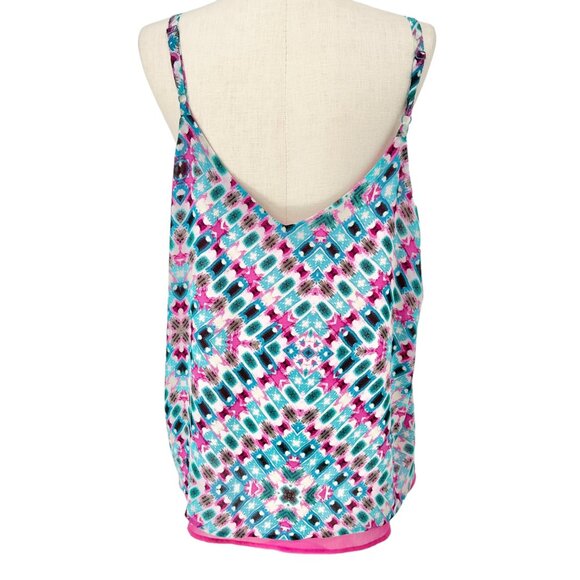 Torrid Tank Top Womens Size 3X Geometric Multicolor Print Solid Pink Underlayer - Picture 8 of 9